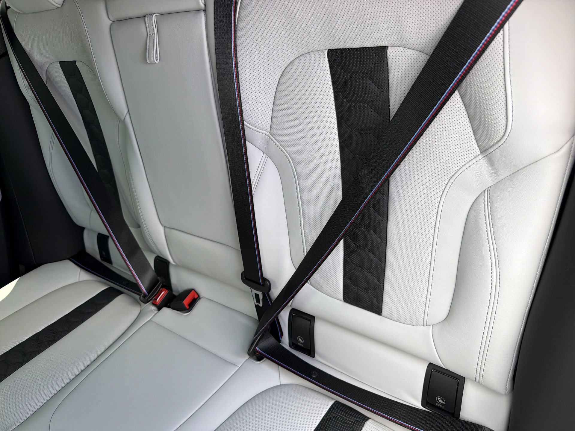 Certified 2025 BMW X6 M Competition w/ Executive Package AWD/4WD image 21