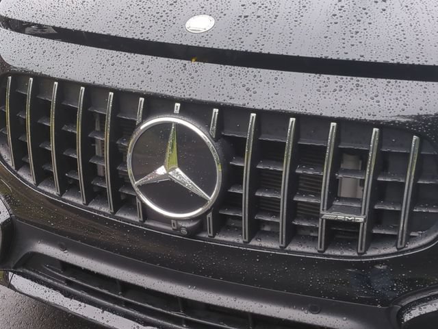 Used 2025 Mercedes-Benz GLB 35 AMG 4MATIC image 24