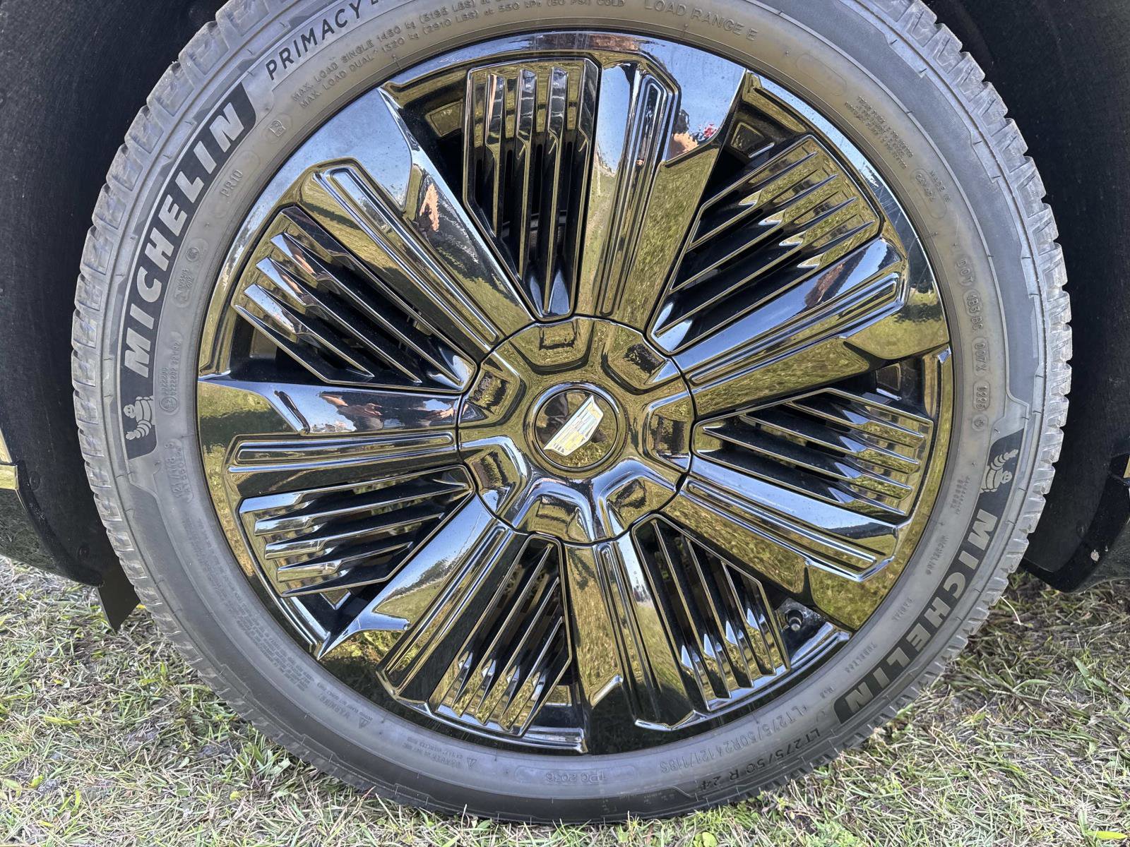 New 2025 Cadillac Escalade IQ Sport 2 image 10