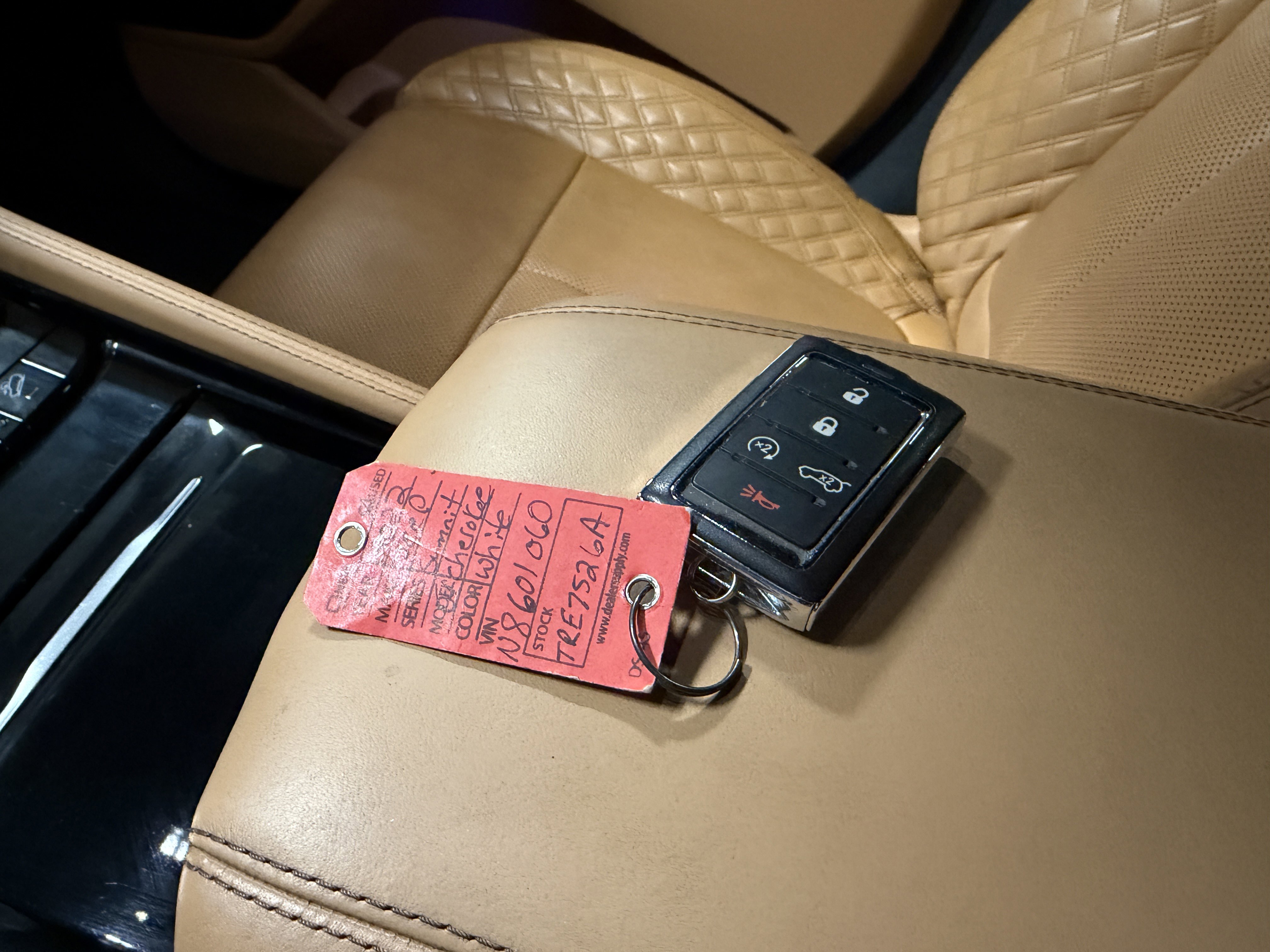 Used 2022 Jeep Grand Cherokee L Summit image 17