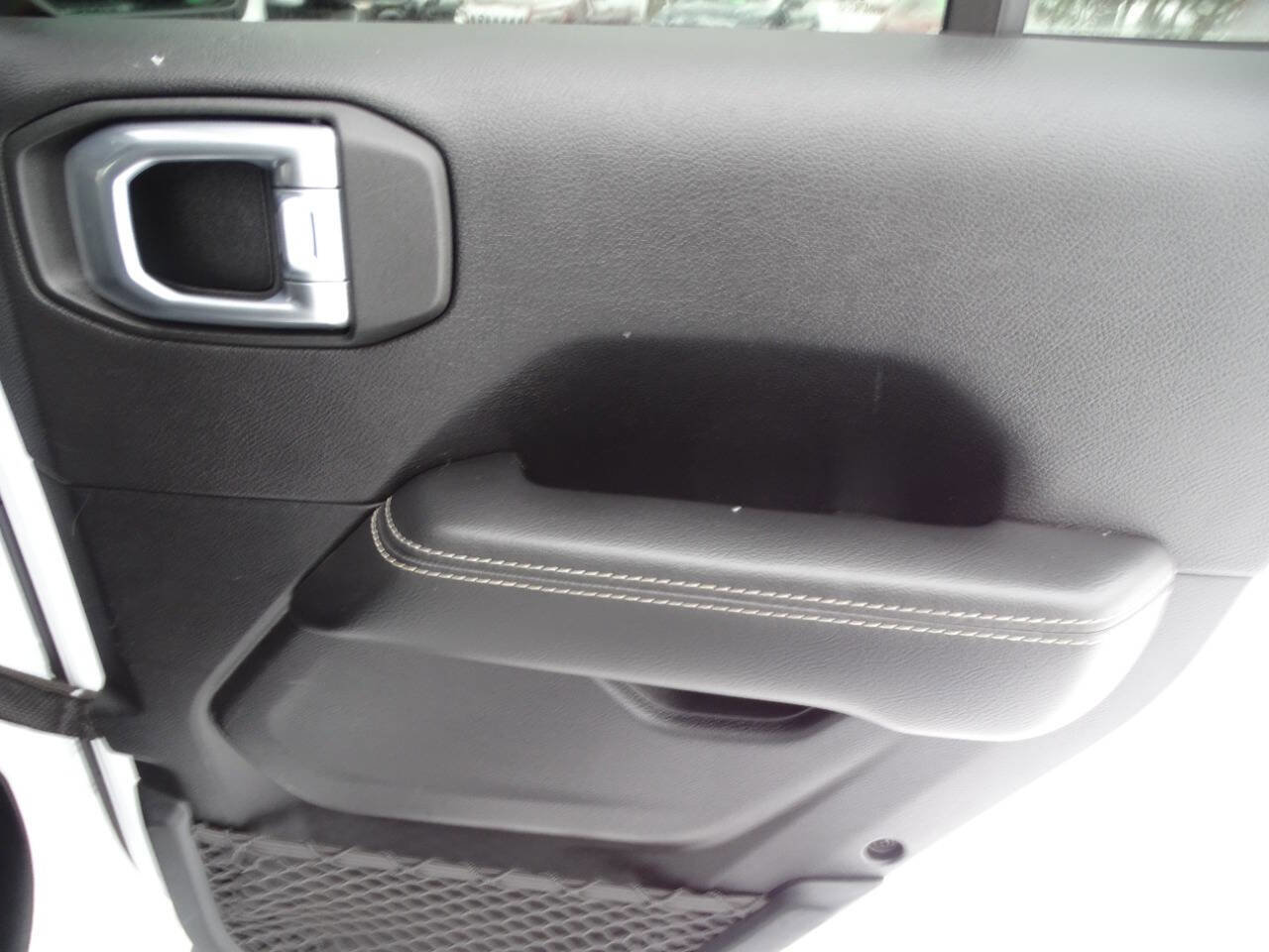 Used 2021 Jeep Wrangler Unlimited Sahara AWD/4WD image 40