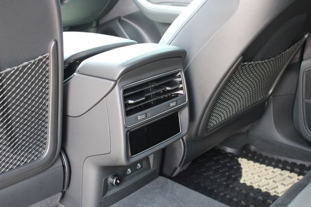 Used 2024 Audi SQ8 Premium Plus w/ S Sport Package AWD/4WD image 22