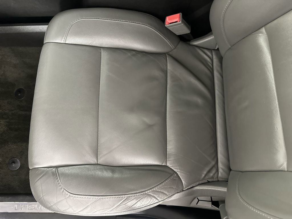 Used 2015 Chevrolet Suburban LT w/ Max Trailering Package AWD/4WD image 22