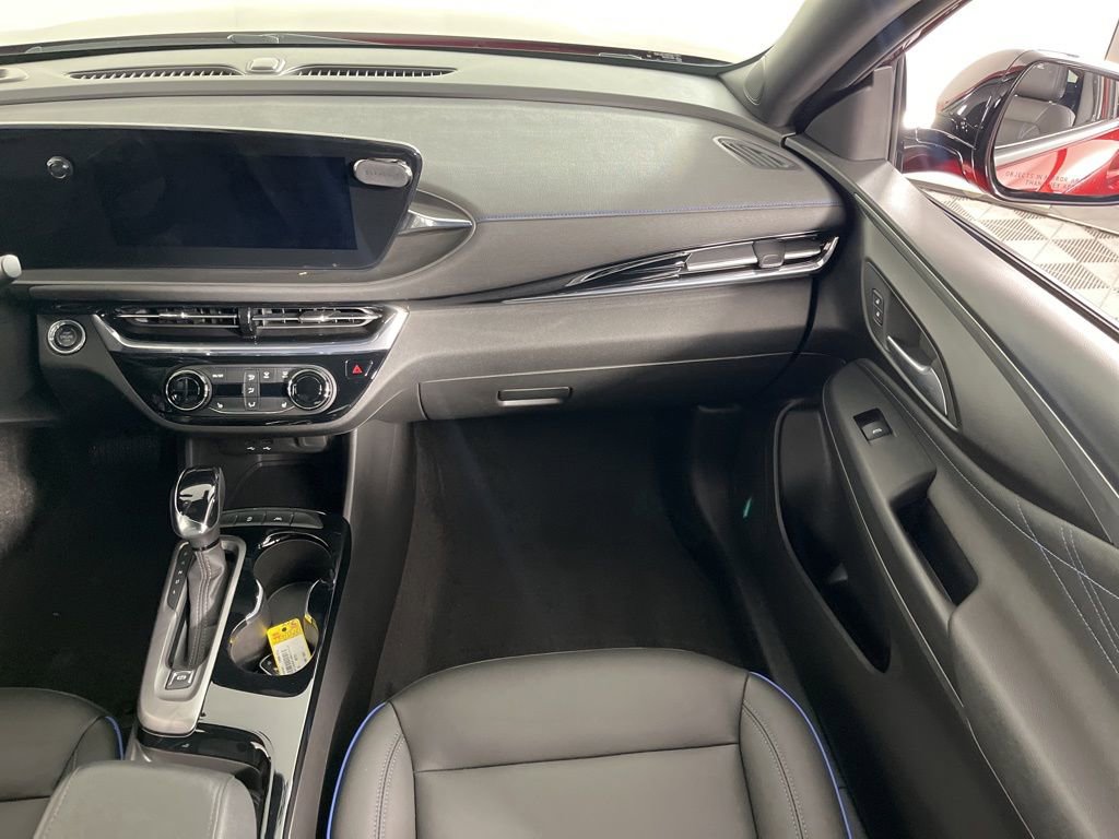 Certified 2025 Buick Envista Sport Touring w/ Convenience I Package image 17