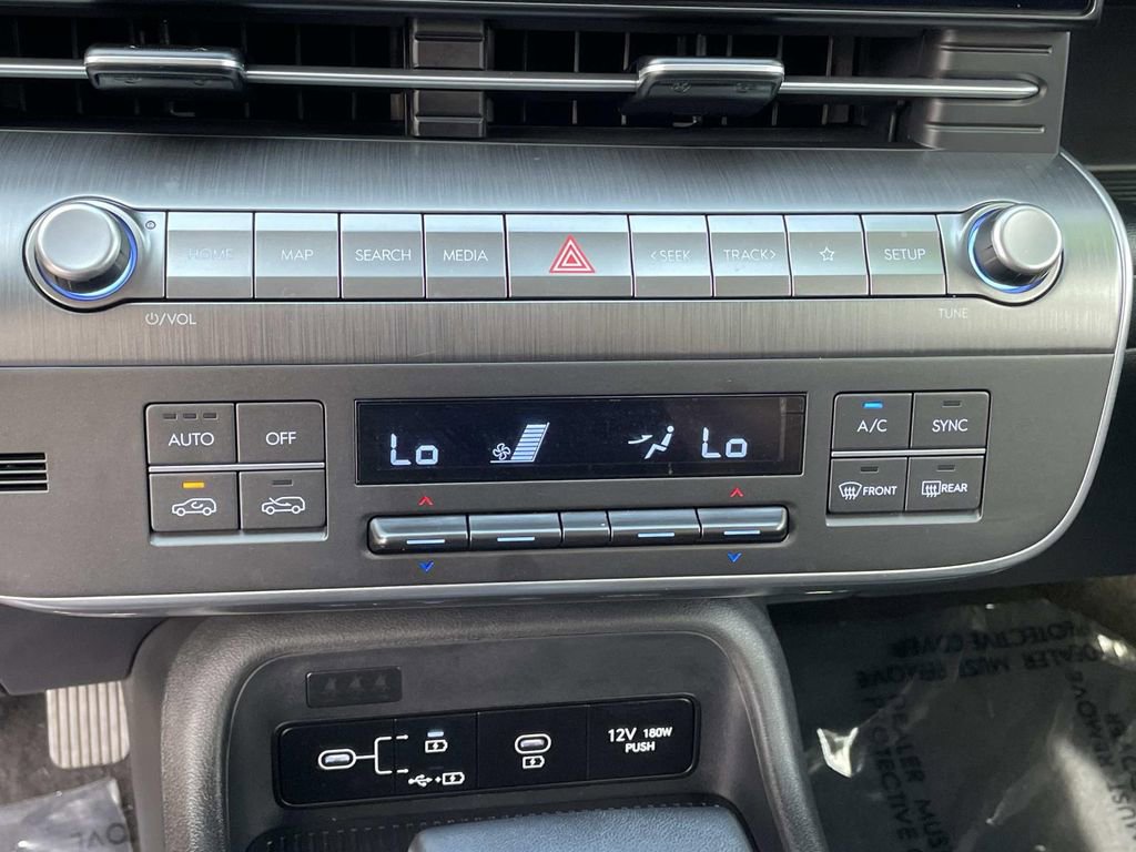 Certified 2024 Hyundai Kona SEL image 9