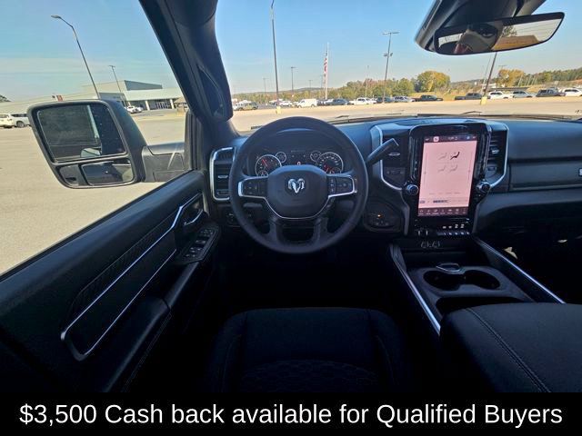 New 2026 RAM 2500 Big Horn AWD/4WD image 13