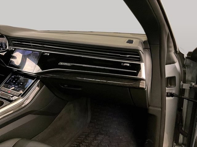 Used 2024 Audi Q8 Premium w/ Convenience Package AWD/4WD image 15