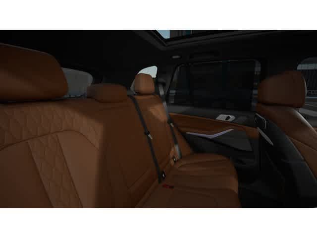 New 2026 BMW X5 xDrive40i w/ M Sport Package AWD/4WD image 12