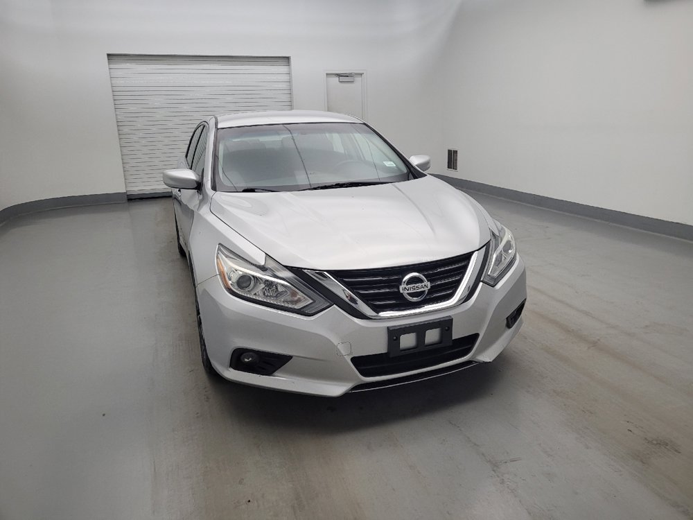 Used 2018 Nissan Altima 2.5 SV FWD image 14