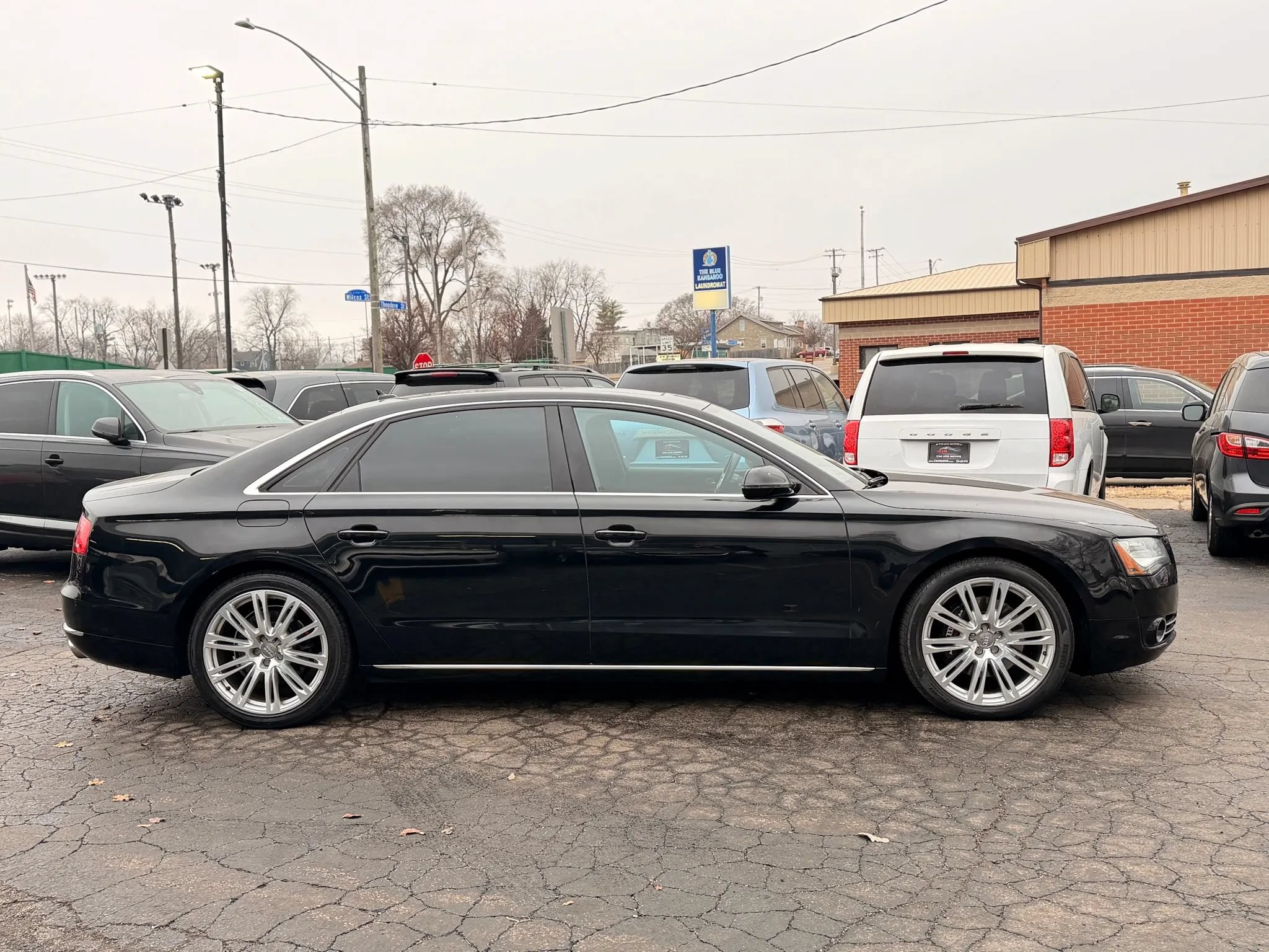 Used 2013 Audi A8 L 3.0T AWD/4WD image 18