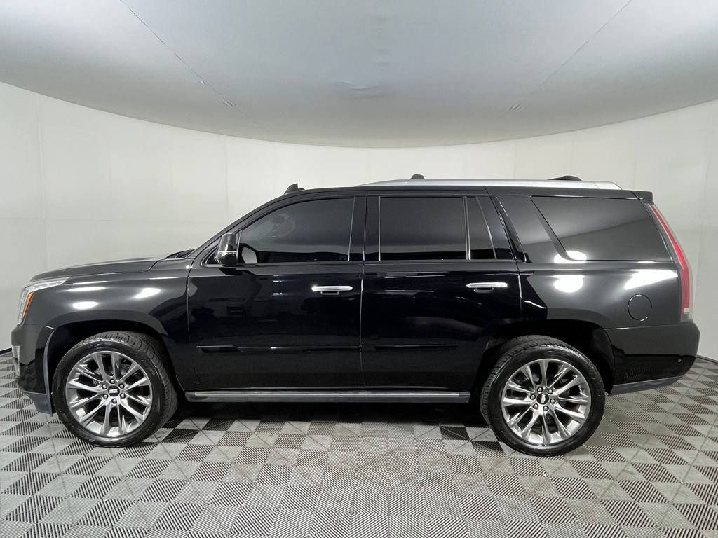 Used 2020 Cadillac Escalade Premium Luxury image 9