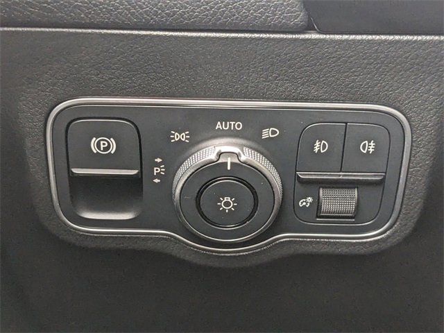 Used 2023 Mercedes-Benz GLA 250 4MATIC image 27