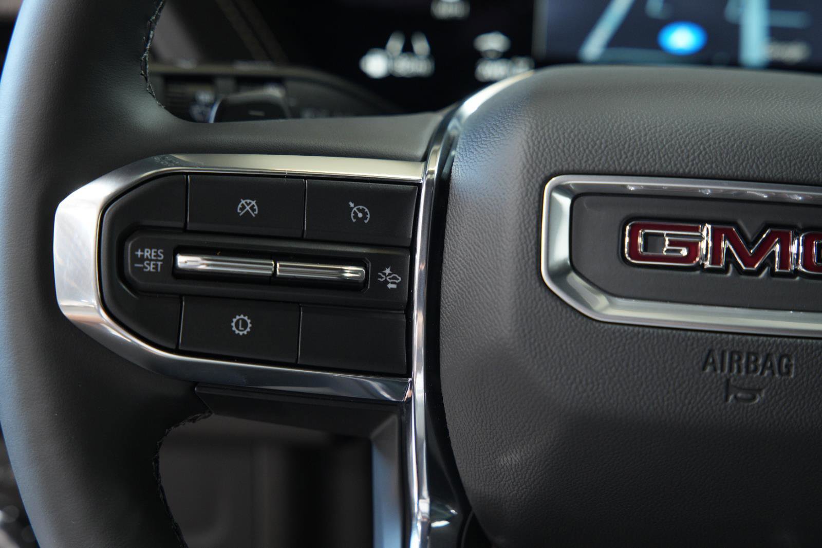 New 2026 GMC Yukon Elevation image 29