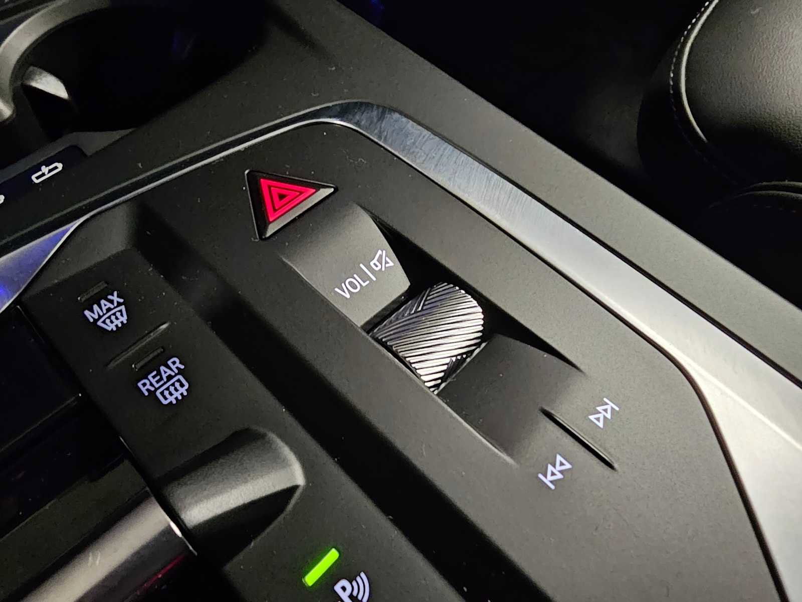 Used 2025 BMW 228i xDrive w/ Premium Package image 24