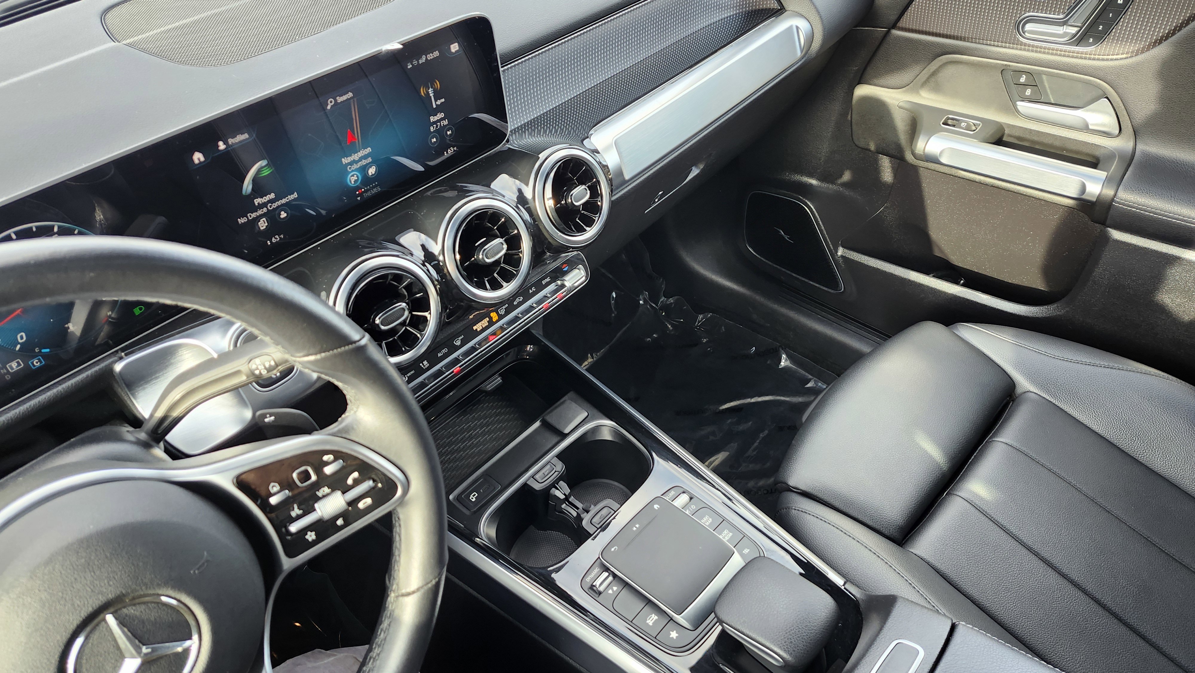 Used 2021 Mercedes-Benz GLB 250 4MATIC image 33