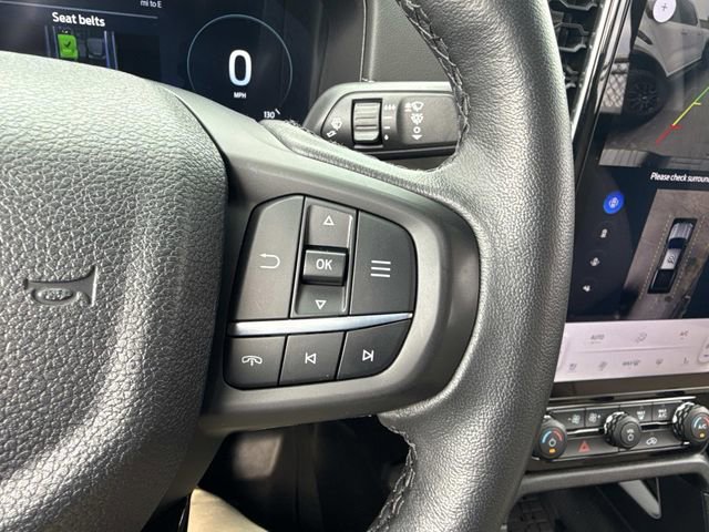 Certified 2024 Ford Ranger Lariat w/ Trailer Tow Package image 33