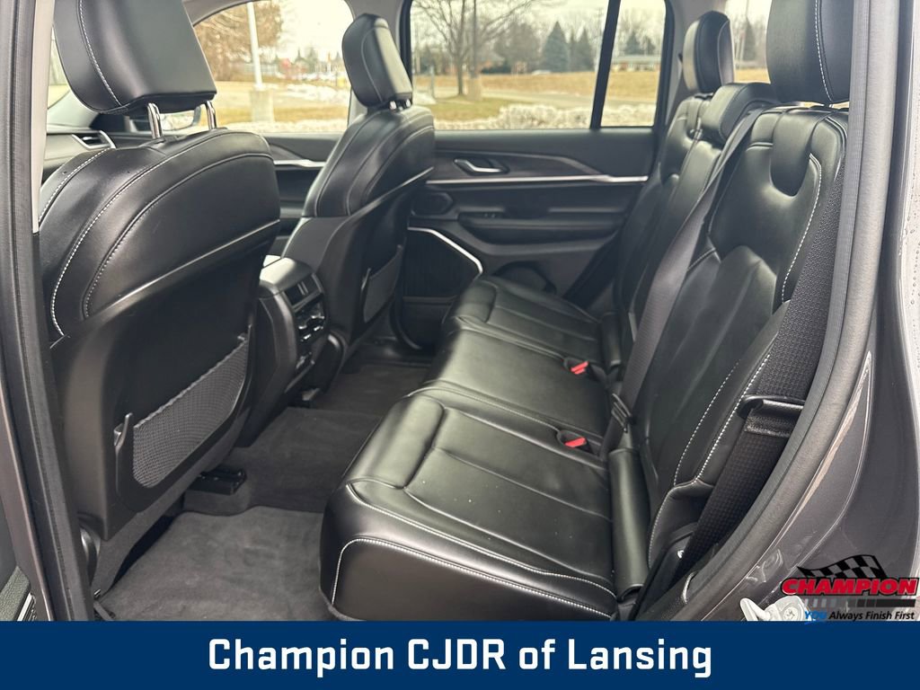 Used 2022 Jeep Grand Cherokee Limited image 28