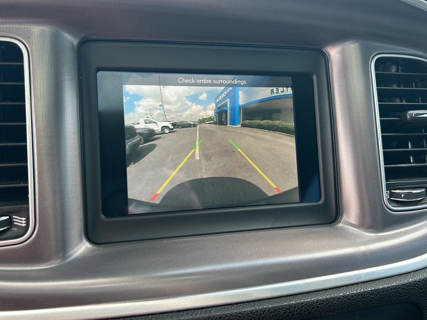 Used 2019 Dodge Charger SXT w/ Leather Interior Group image 28