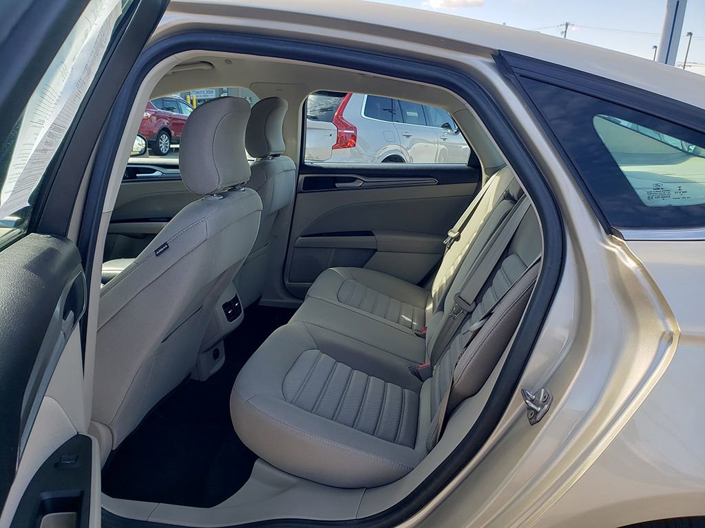 Certified 2019 Ford Fusion SE image 11