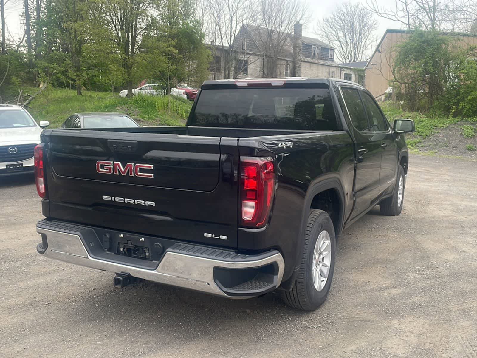 Used 2024 GMC Sierra 1500 SLE AWD/4WD image 8