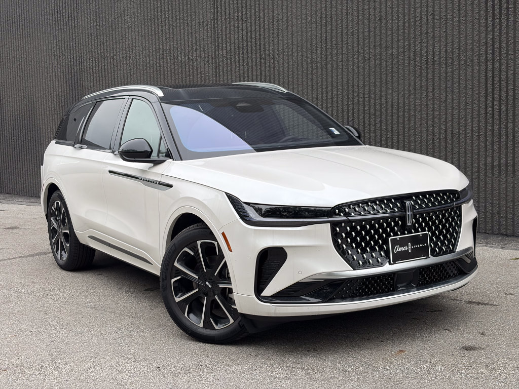 New 2026 Lincoln Nautilus Reserve AWD/4WD image 9