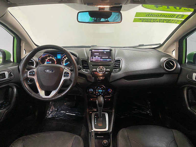Used 2014 Ford Fiesta Titanium image 22