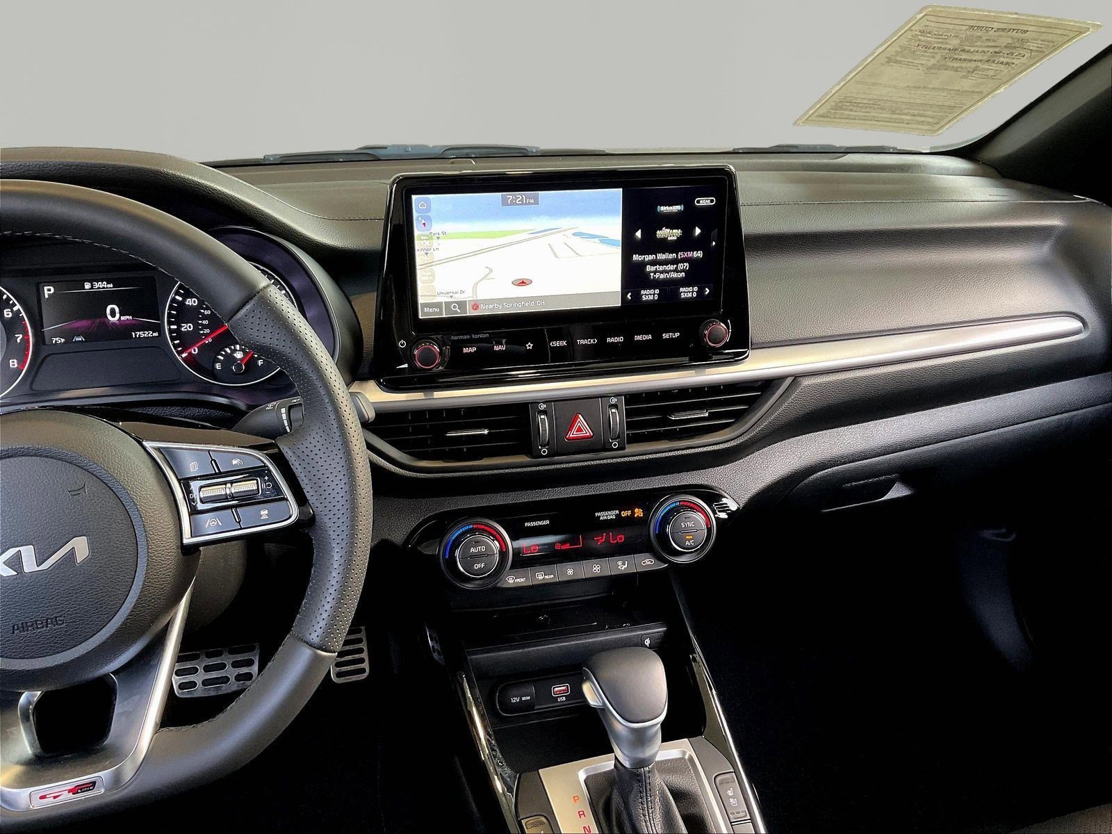 Used 2023 Kia Forte GT-Line w/ GT-Line Premium Package FWD image 9