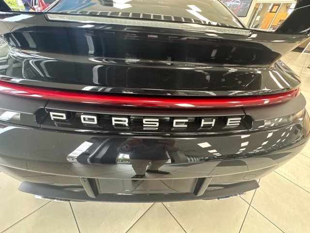 Used 2026 Porsche 911 Carrera RWD image 24
