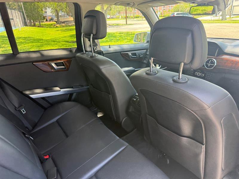 Used 2014 Mercedes-Benz GLK 250 BlueTEC 4MATIC image 16