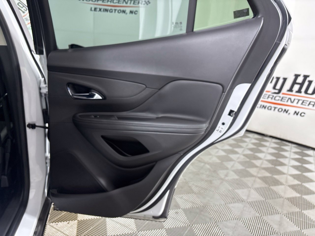 Used 2017 Buick Encore Preferred FWD image 25