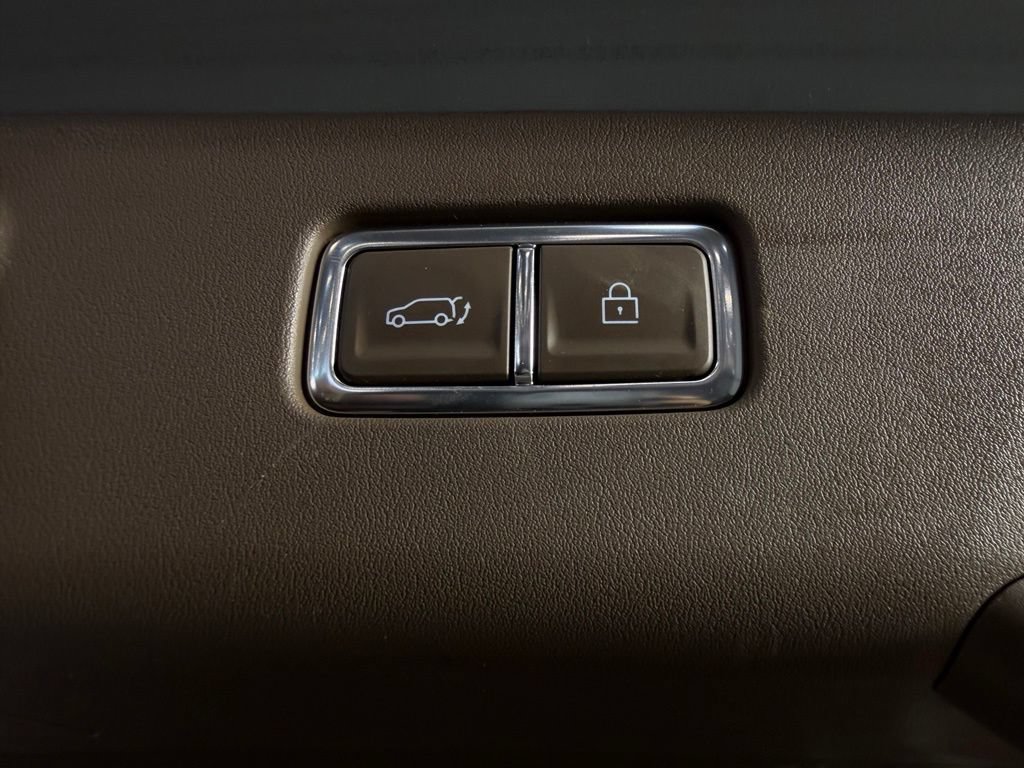 Used 2024 Kia EV9 GT-Line AWD/4WD image 22