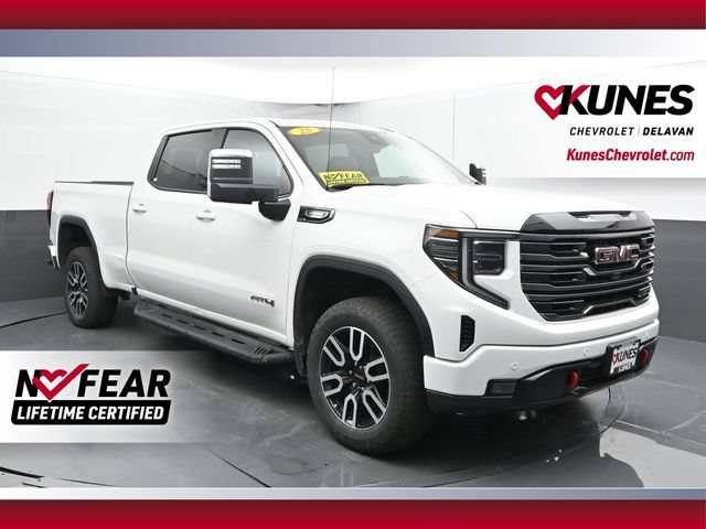 Used 2025 GMC Sierra 1500 AT4 w/ Technology Package AWD/4WD image 1