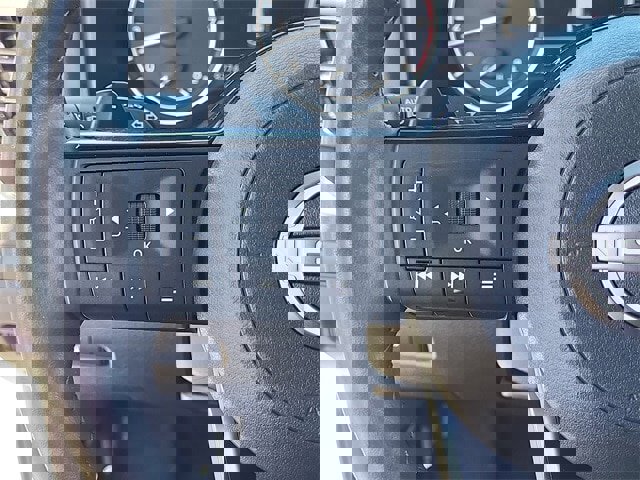 Used 2022 Nissan Rogue SL image 11