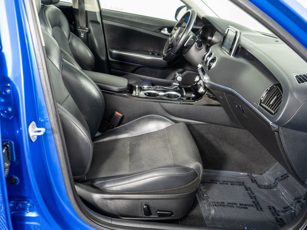 Used 2019 Kia Stinger image 8