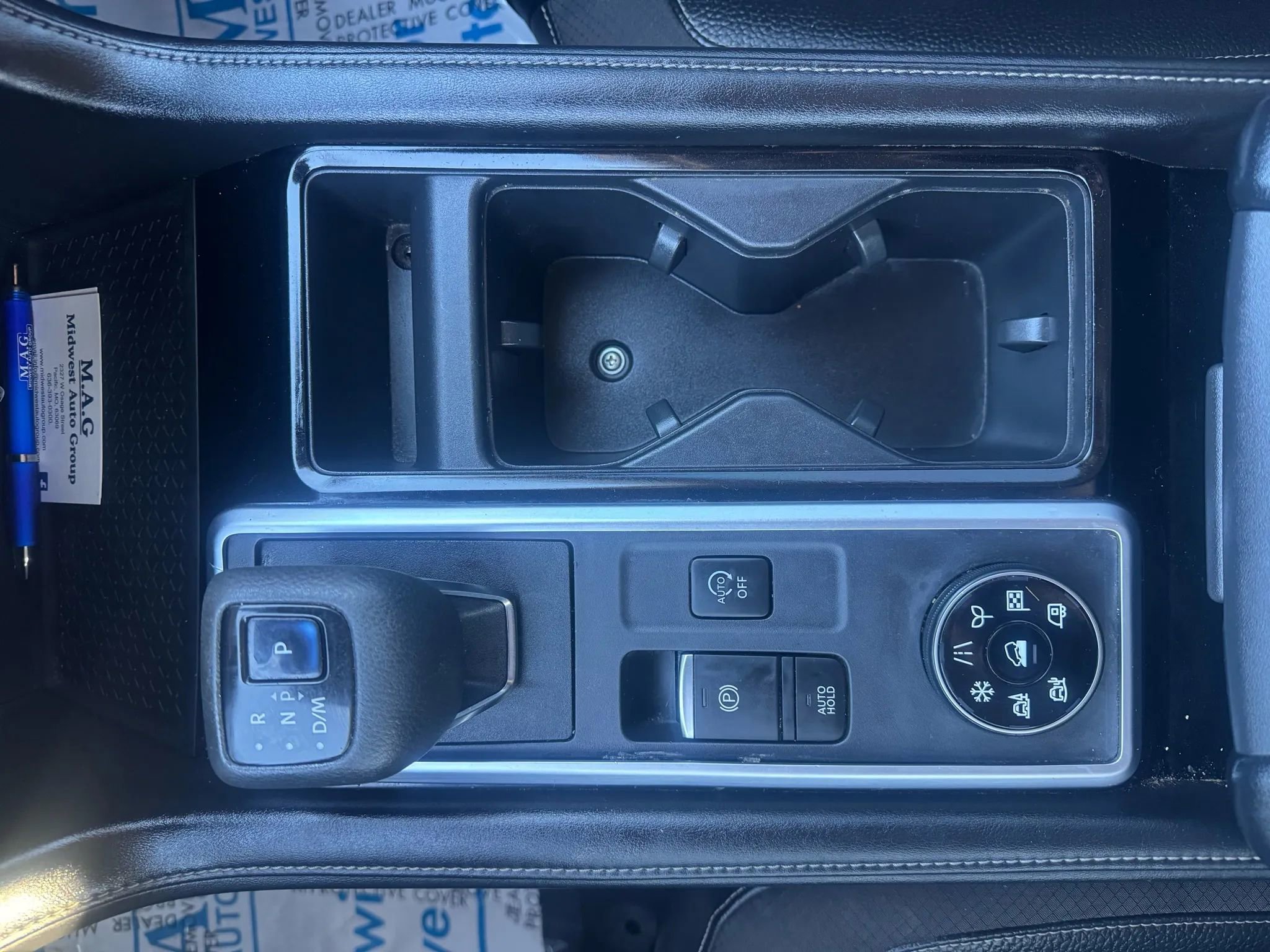 Used 2022 Nissan Pathfinder SL image 23