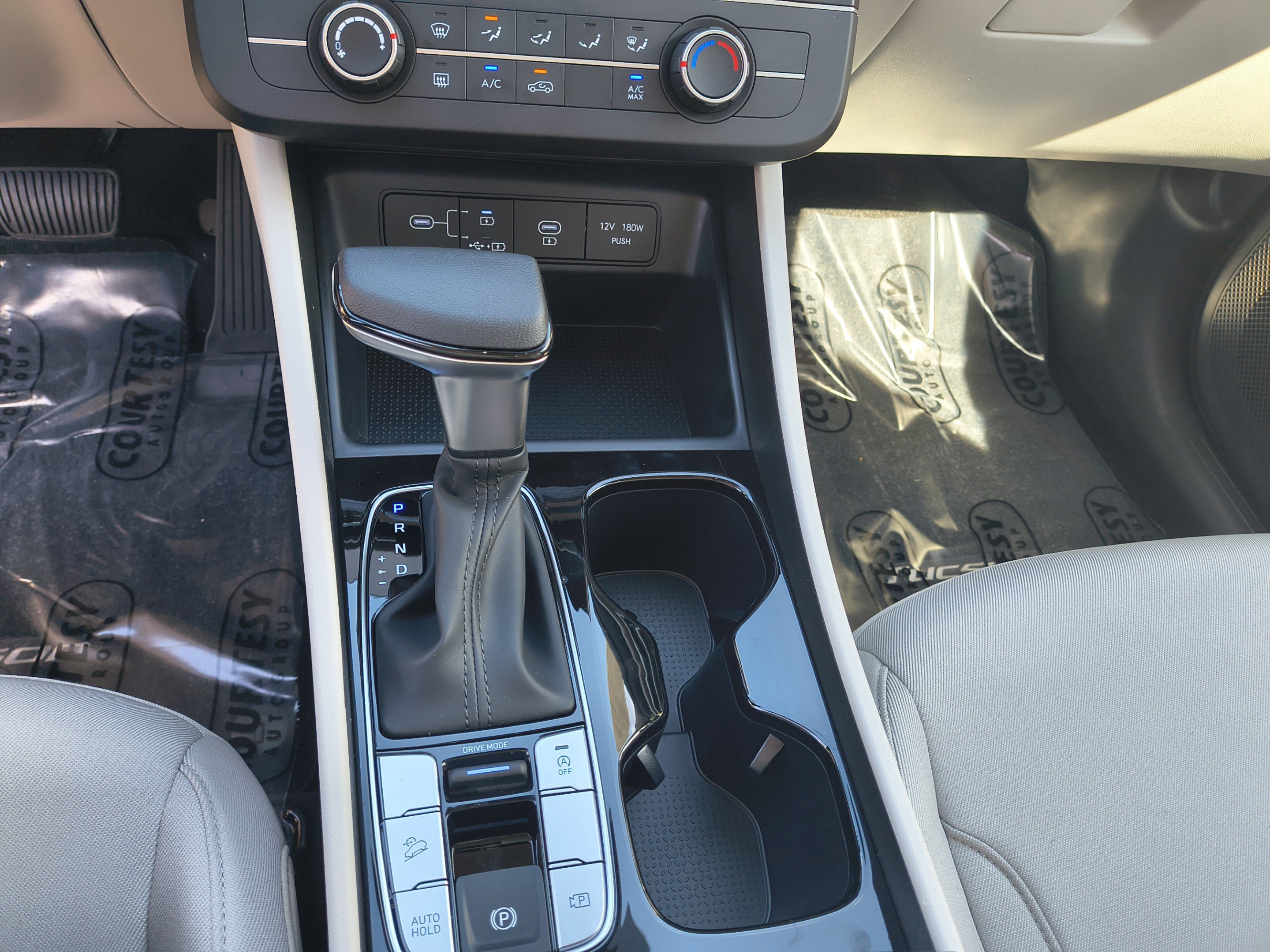 New 2026 Hyundai Tucson SE FWD image 25