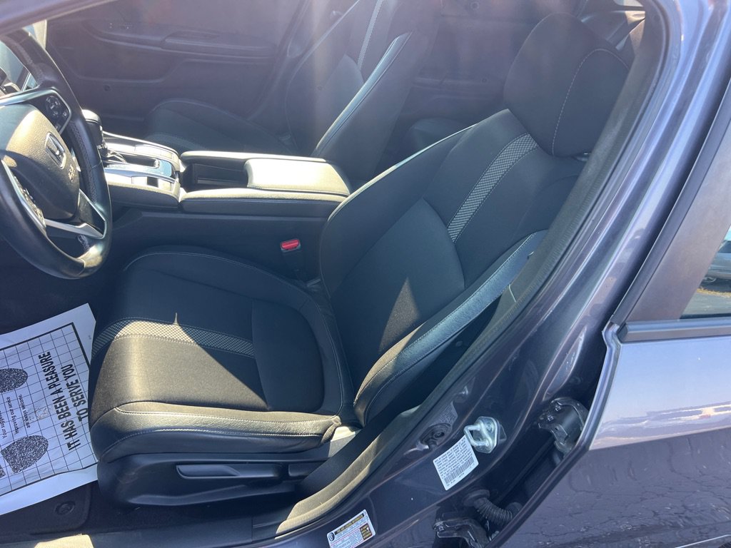 Used 2021 Honda Civic Sport image 11