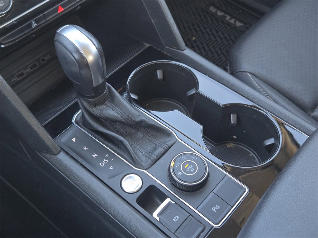 Used 2021 Volkswagen Atlas SEL image 15