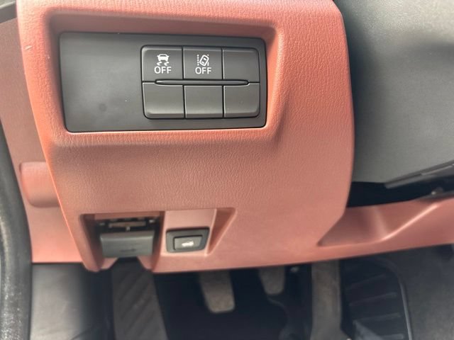 Used 2019 MAZDA MX-5 Miata RF Grand Touring w/ GT-S Package RWD image 9