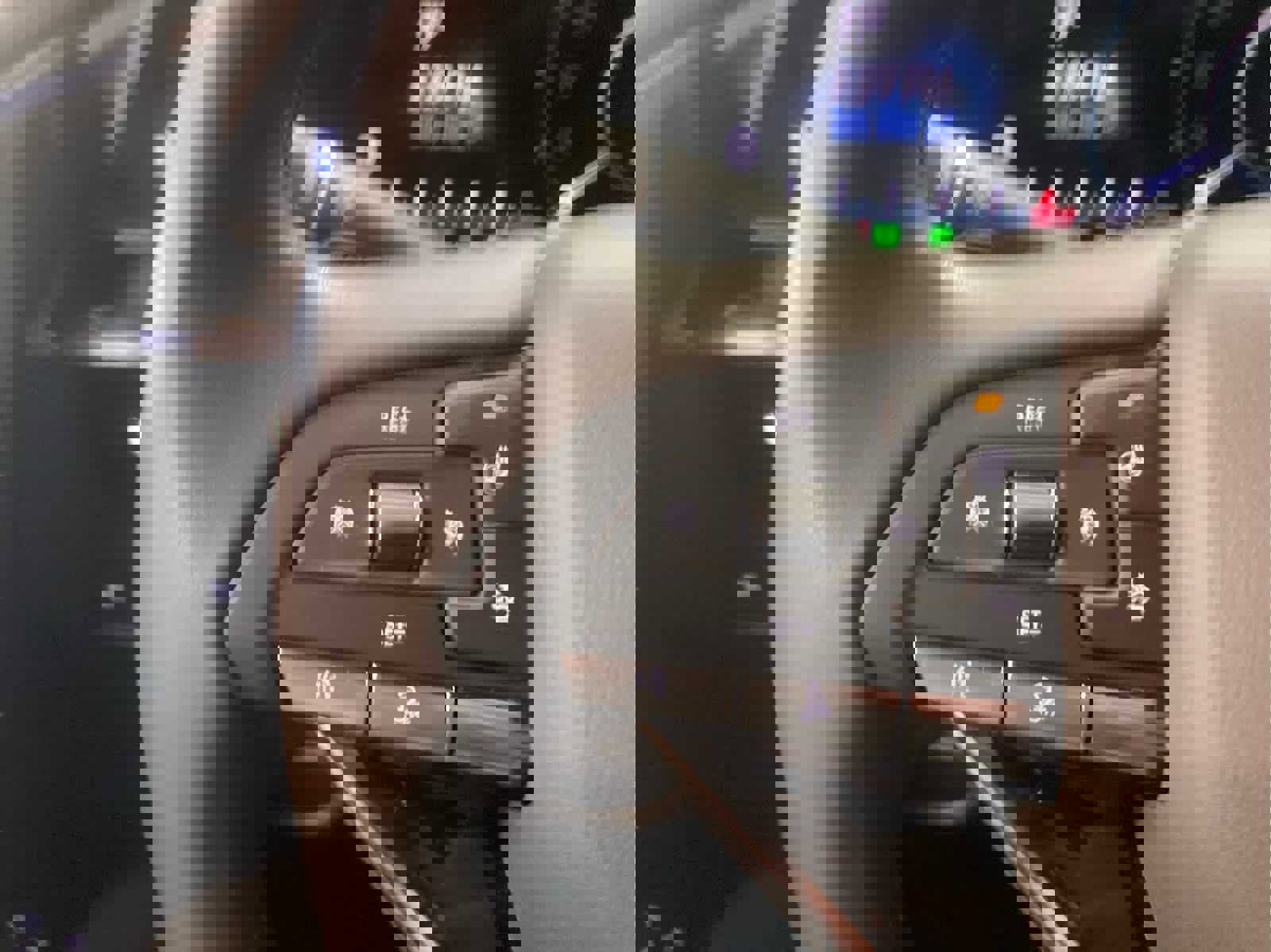 Used 2023 Cadillac Escalade Premium Luxury image 29