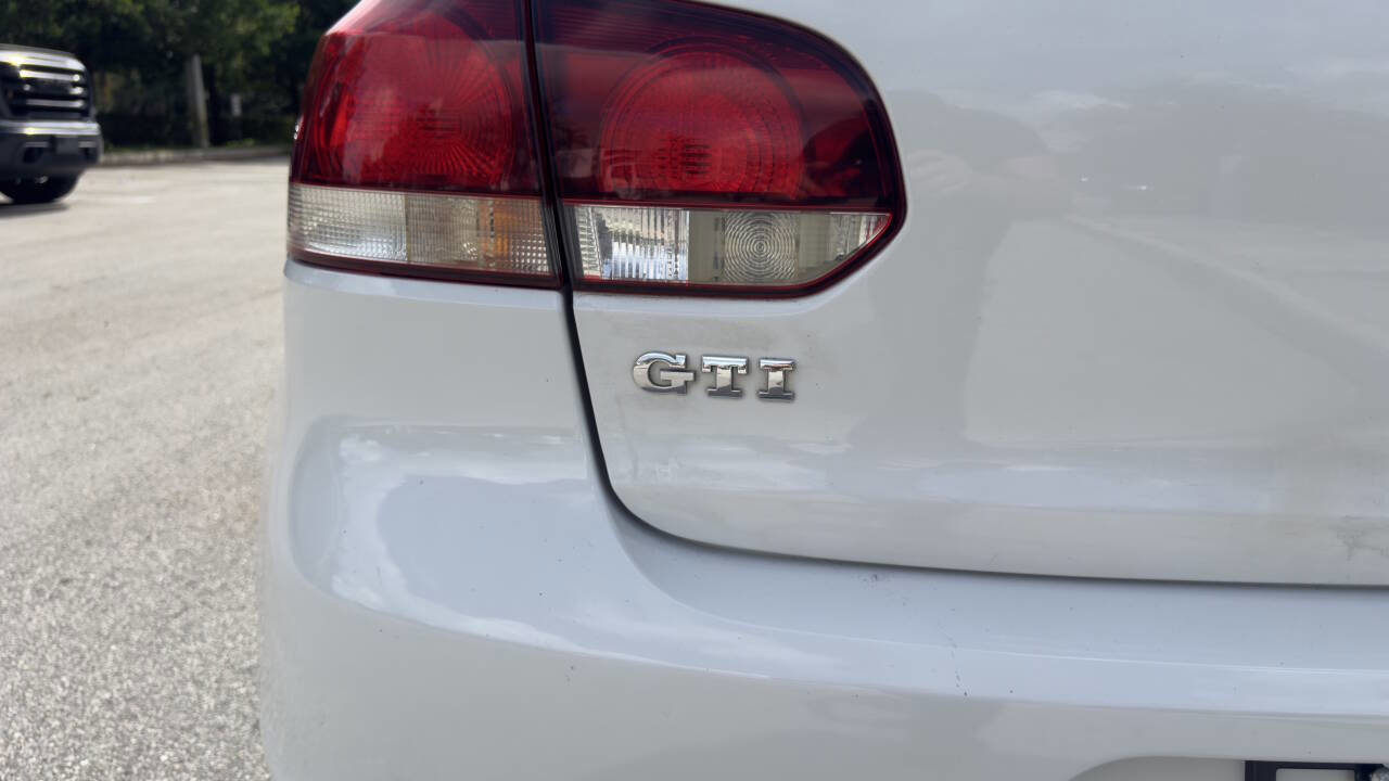 Used 2013 Volkswagen Golf 4-Door image 7