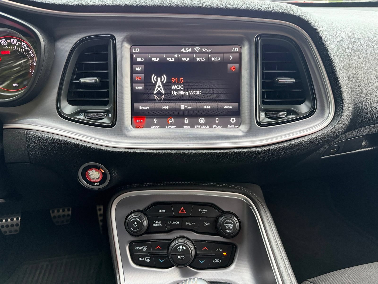 Used 2019 Dodge Challenger R/T Scat Pack w/ Driver Convenience Group RWD image 18