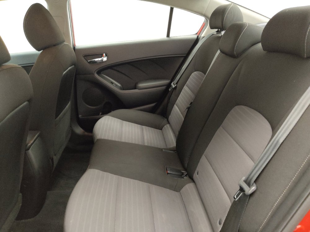 Used 2018 Kia Forte S w/ S Technology Package FWD image 18