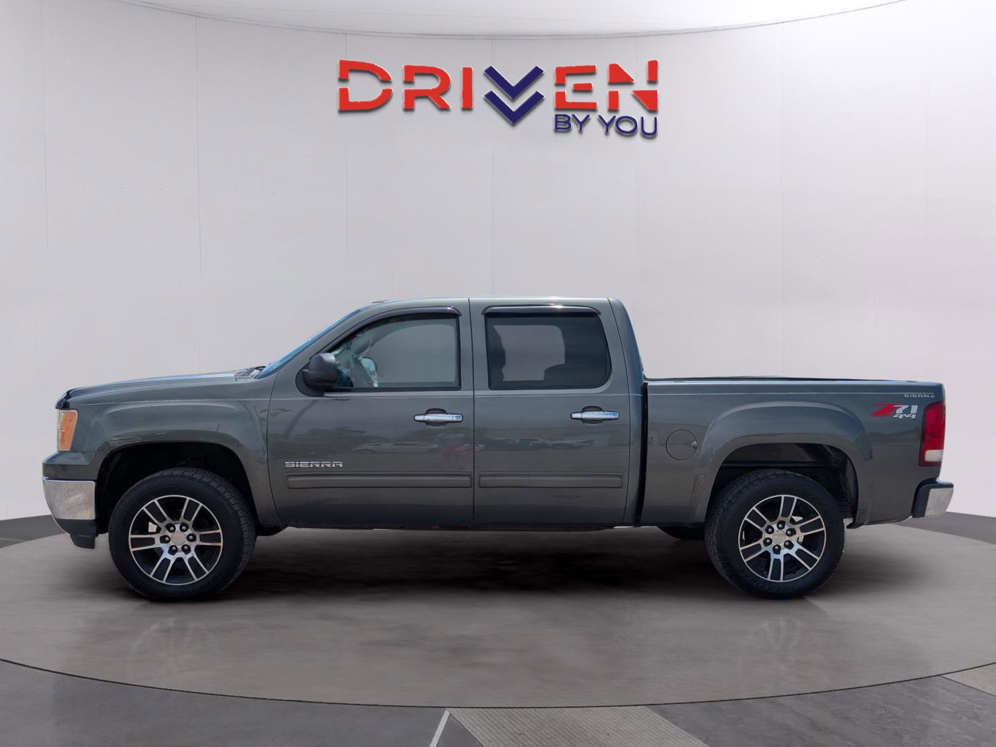 Used 2011 GMC Sierra 1500 SLE w/ Power Tech Package image 2