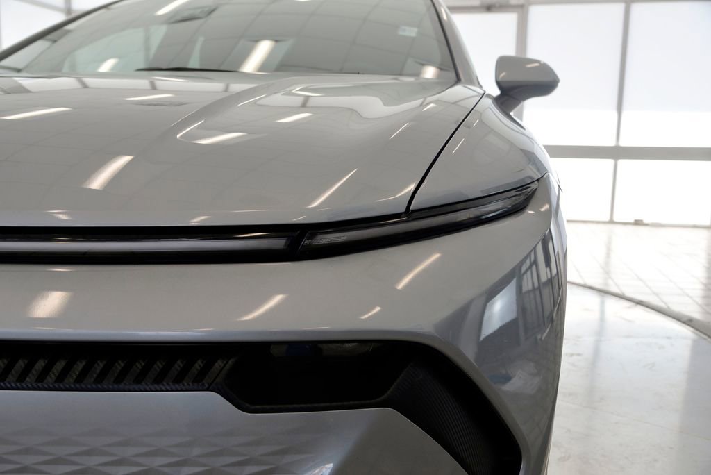 Certified 2025 Chevrolet Equinox EV LT image 11