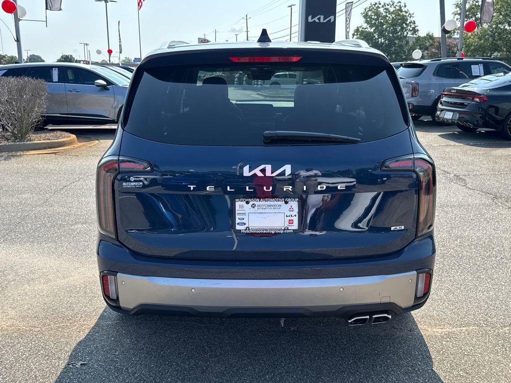 New 2025 Kia Telluride SX w/ SX Captain's Chair Package AWD/4WD image 4