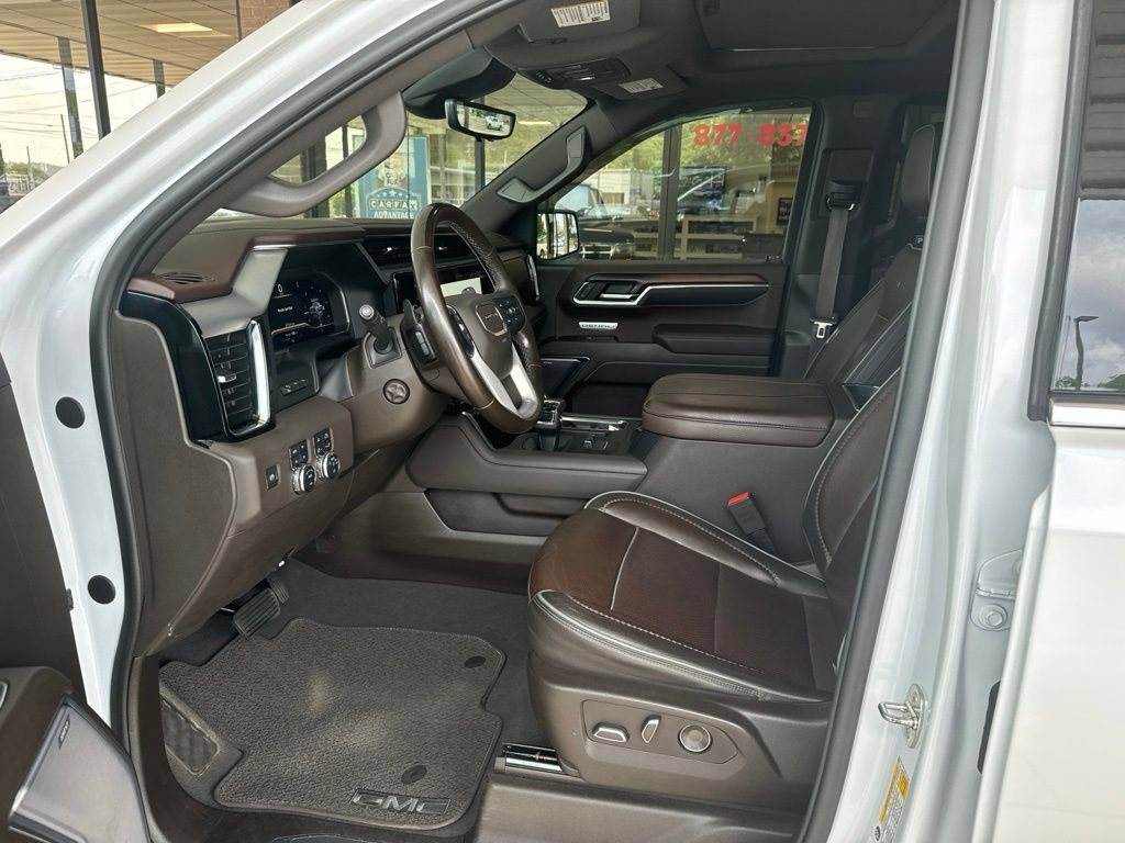 Used 2024 GMC Sierra 1500 Denali w/ Denali Reserve Package AWD/4WD image 8