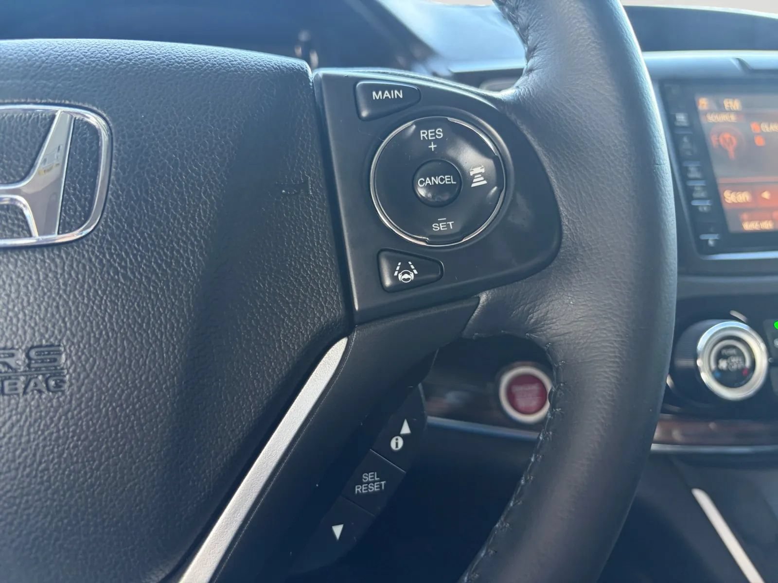 Used 2016 Honda CR-V Touring image 31