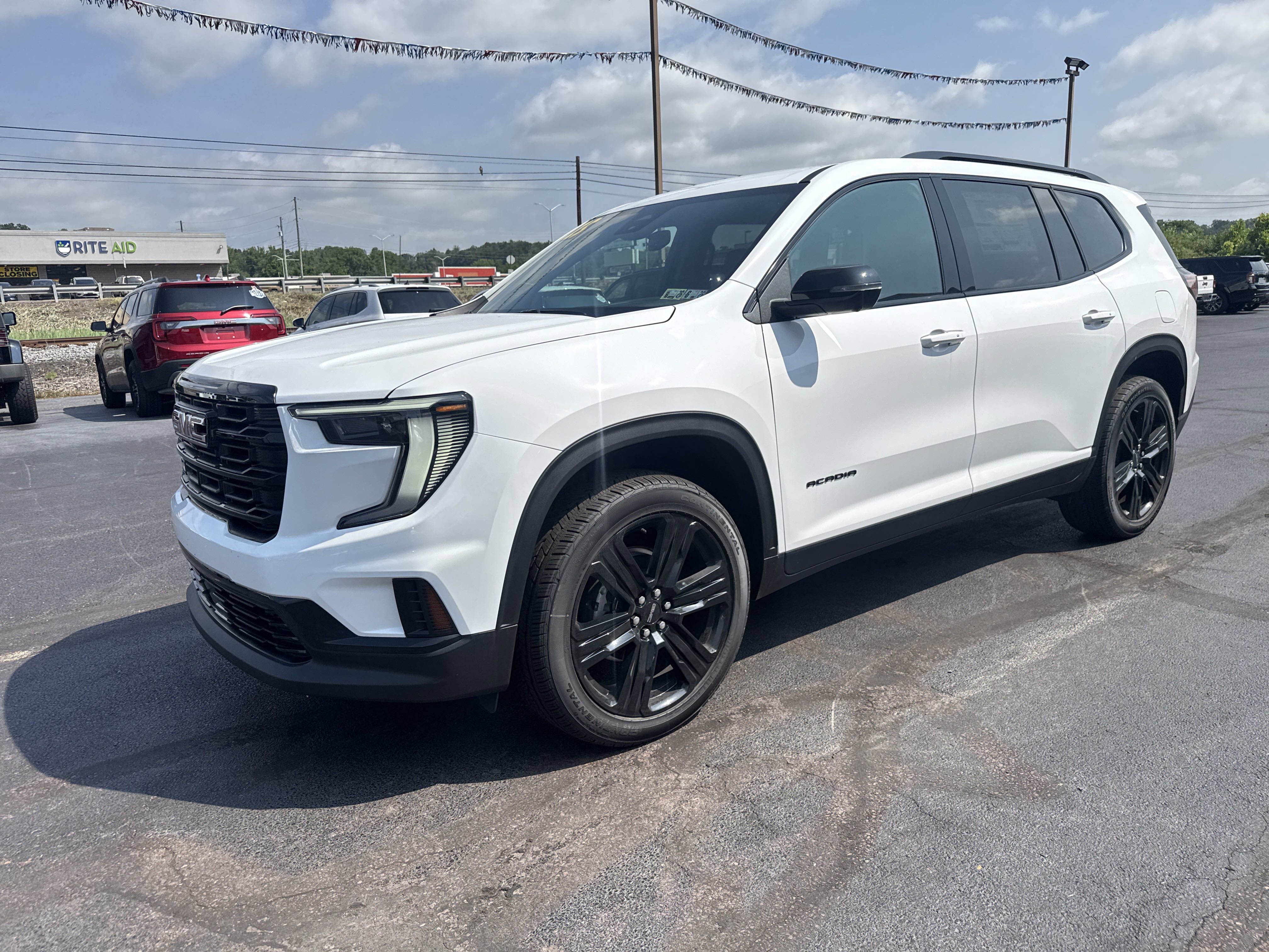 New 2025 GMC Acadia Elevation w/ Black Edition image 8