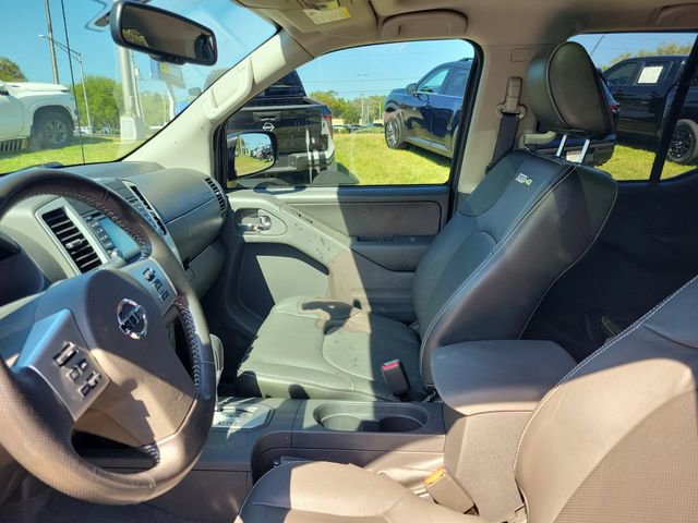 Used 2020 Nissan Frontier PRO-4X w/ Pro-4x Utility Package image 11